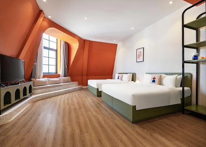 Essence Boutique 3* Ha Long