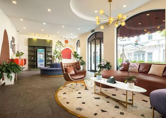 Essence Boutique Ha Long